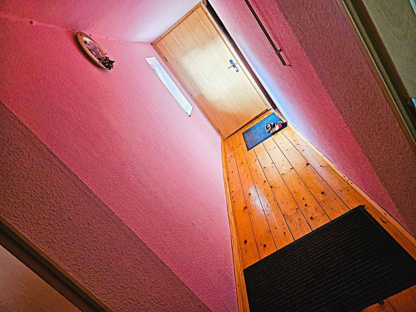 Einfamilien - Mehrfamilienhaus in Ruhiger Dorflage – Bild 9 von 20