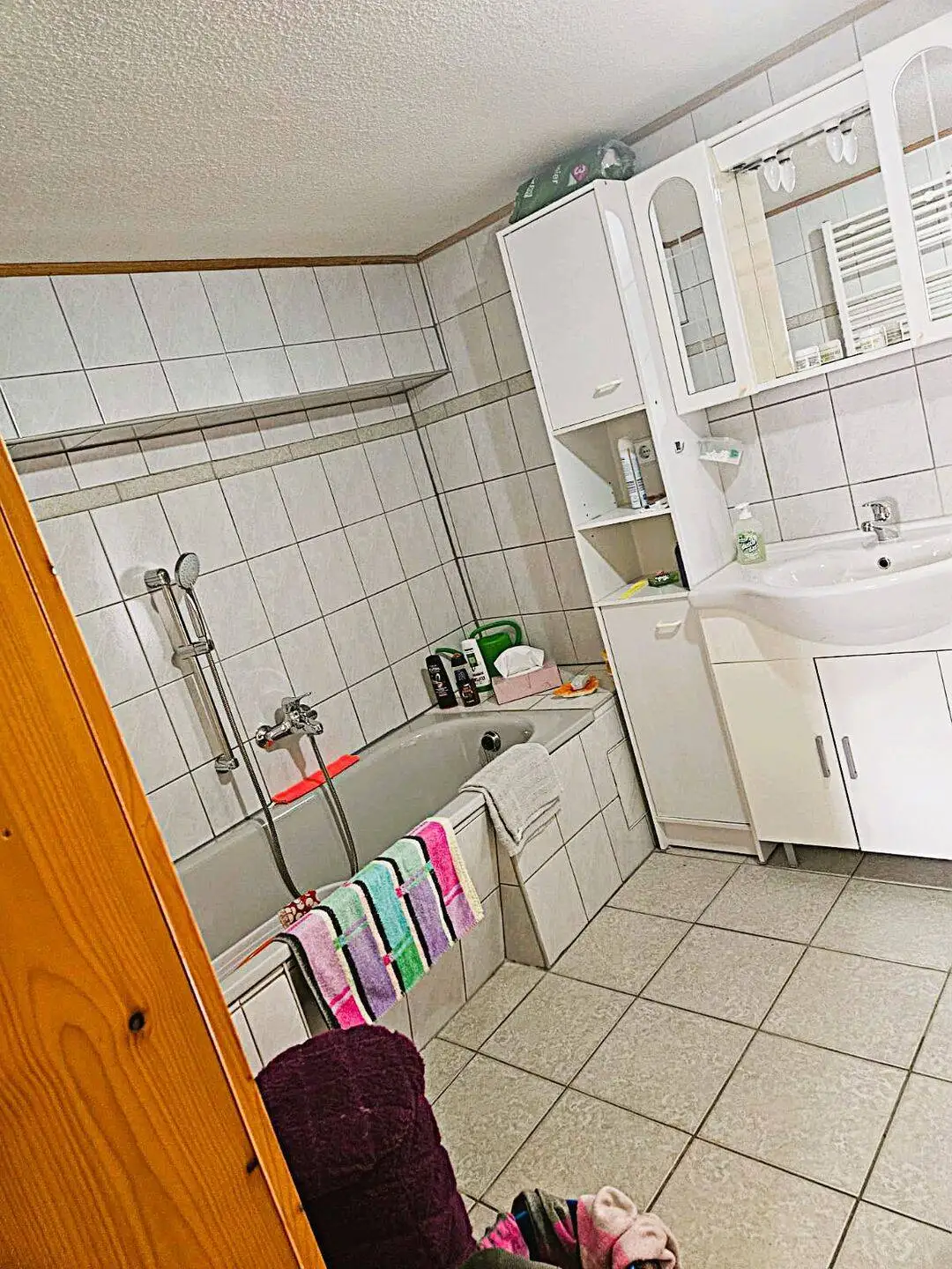Einfamilien - Mehrfamilienhaus in Ruhiger Dorflage – Bild 10 von 20