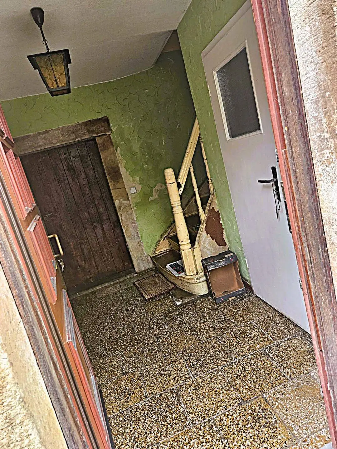 Einfamilien - Mehrfamilienhaus in Ruhiger Dorflage – Bild 8 von 20